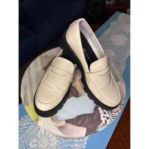 Chinese laundry women’s platform loafers size 8